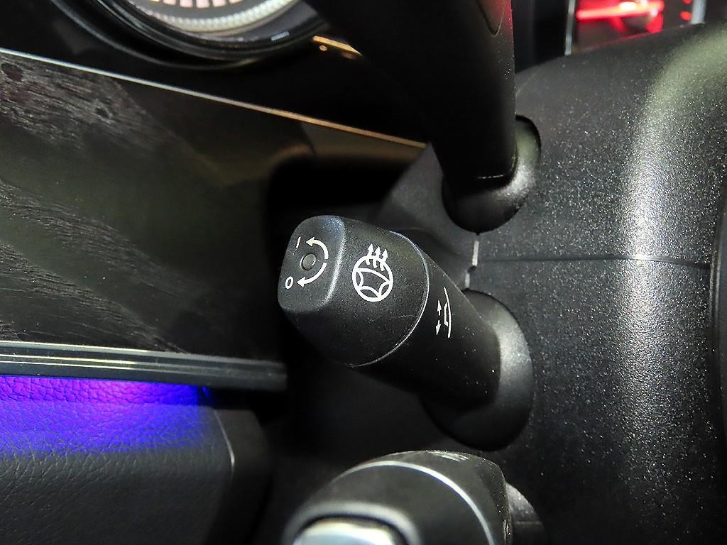 벤츠 E 클래스 E-클래스 W213 E200 아방가르드 이미지 15