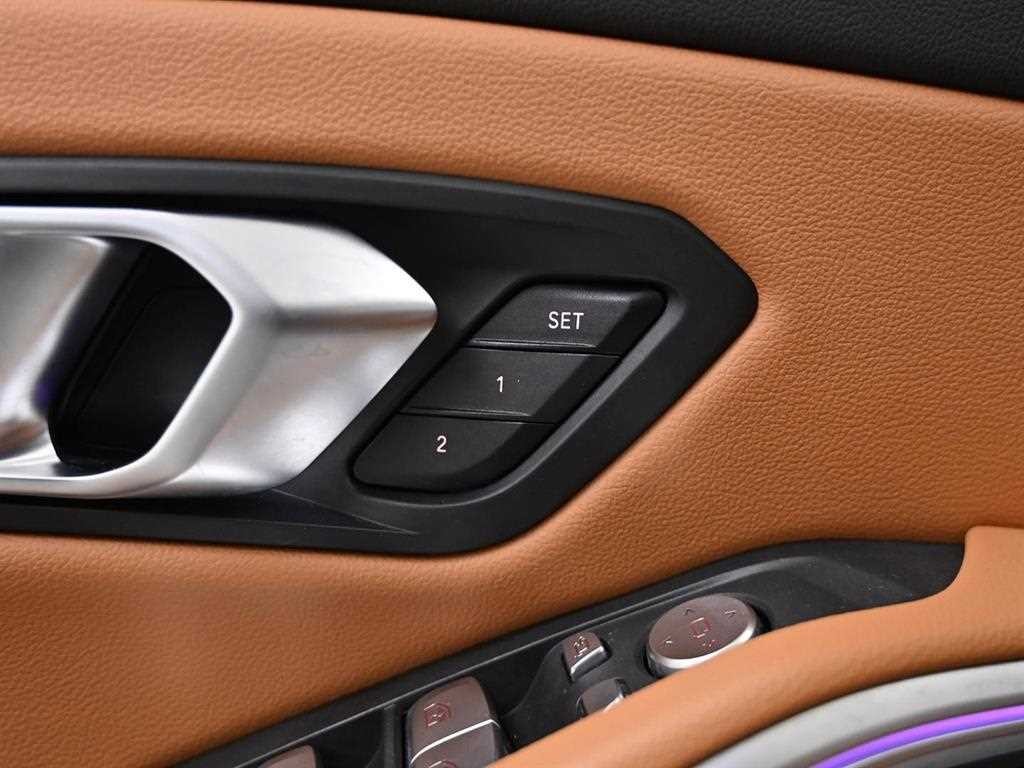 BMW 3시리즈 3시리즈 (G20) 320i M 스포츠 이미지 16