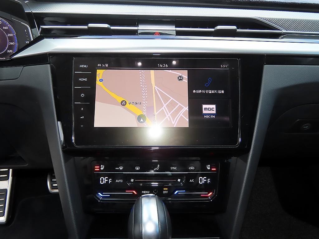 폭스바겐 아테온 2.0 TDI 프레스티지 이미지 13