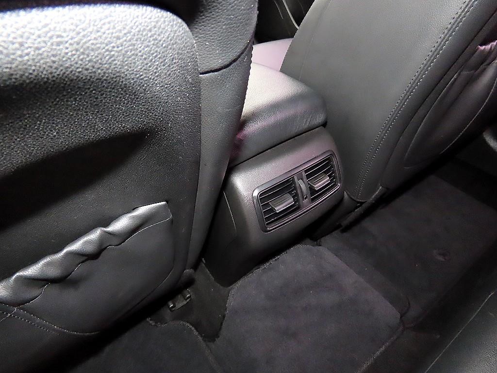 르노코리아(삼성) SM6 LPG 2.0 LPe SE(렌터카) 이미지 17