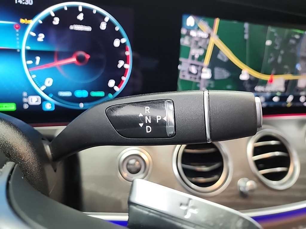 벤츠 E 클래스 E-클래스 W213 E350 4MATIC 아방가르드 이미지 9