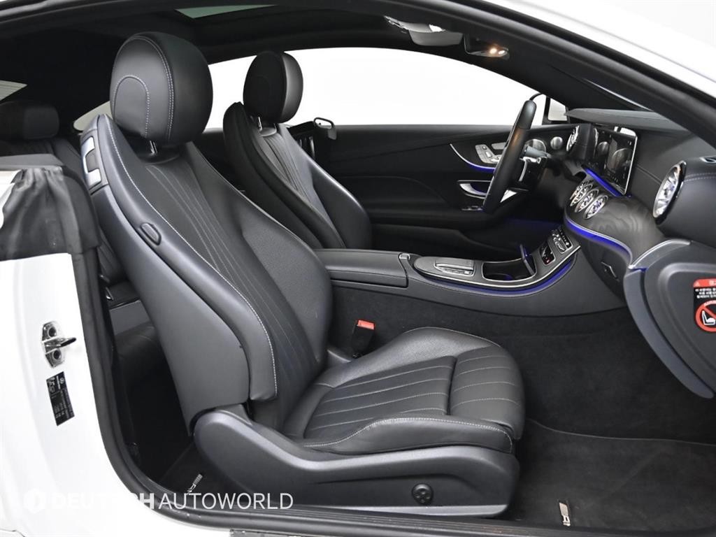 벤츠 E 클래스 E-클래스 W213 E300d 4MATIC 쿠페 이미지 10