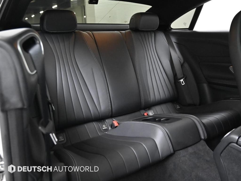 벤츠 E 클래스 E-클래스 W213 E300d 4MATIC 쿠페 이미지 12
