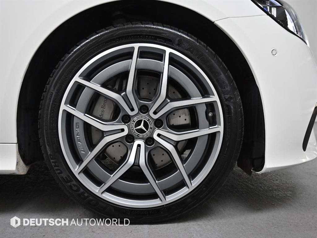 벤츠 E 클래스 E-클래스 W213 E300d 4MATIC 쿠페 이미지 5