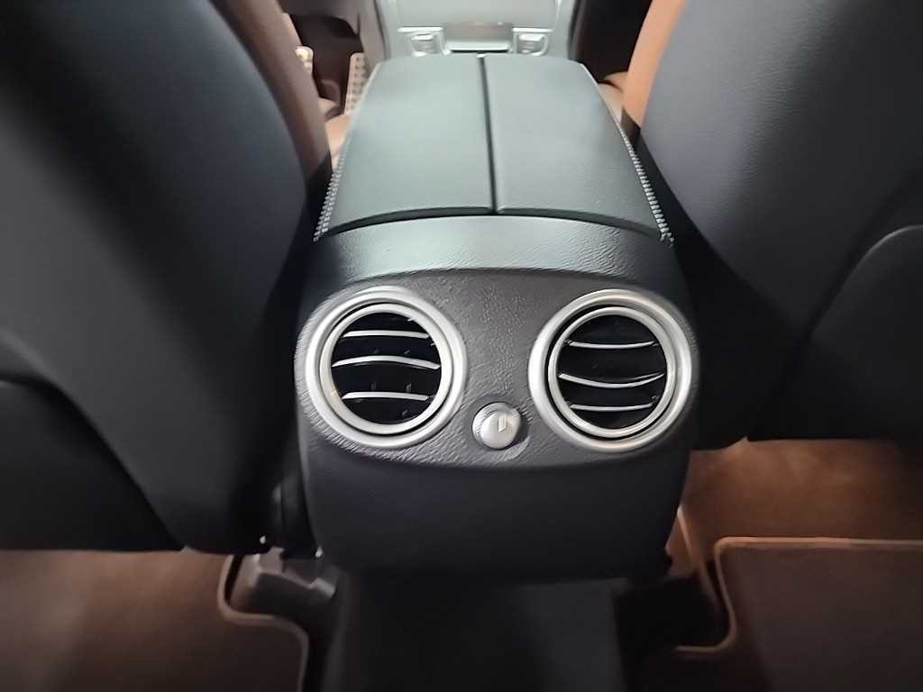 벤츠 GLC 클래스 GLC클래스 X253 GLC 300 4MATIC 이미지 13