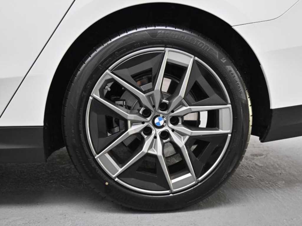 BMW 5시리즈 5시리즈 (G60) 520i 기본형 이미지 5