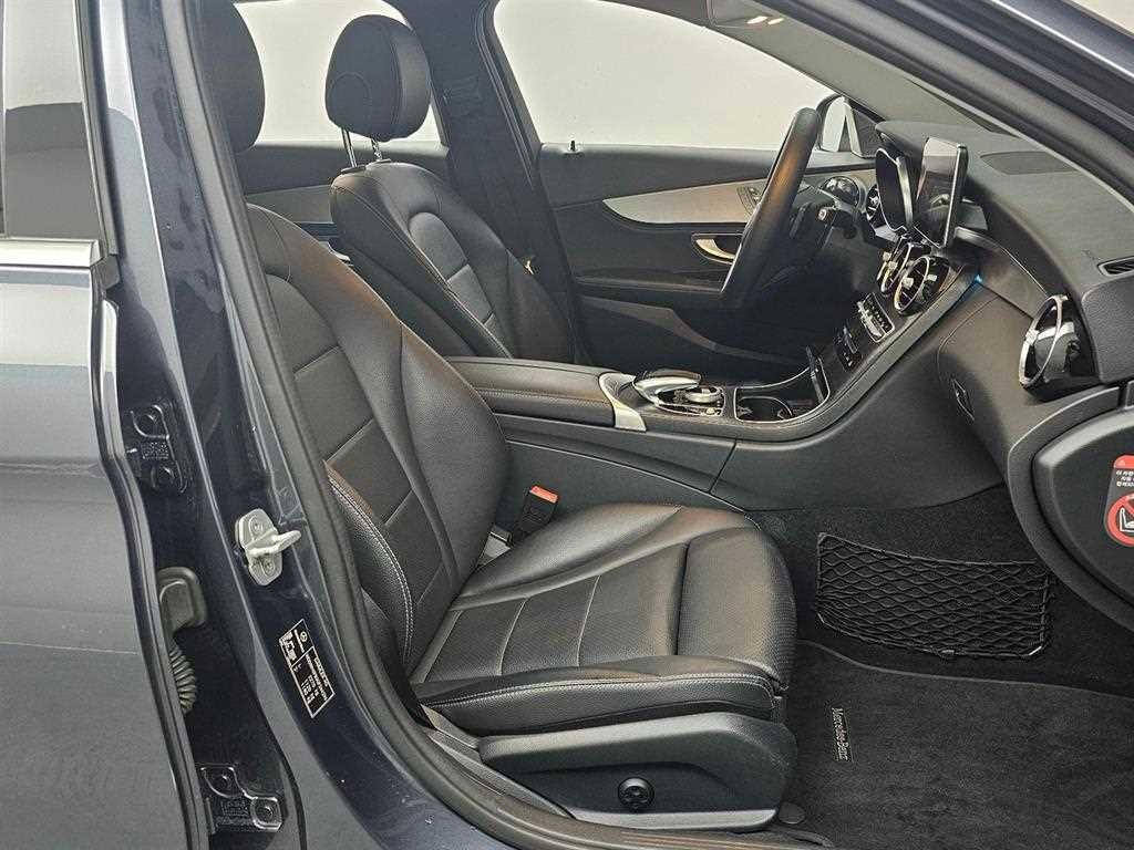 벤츠 C 클래스 C클래스 W205 C220 d 4MATIC 에스테이트 이미지 10