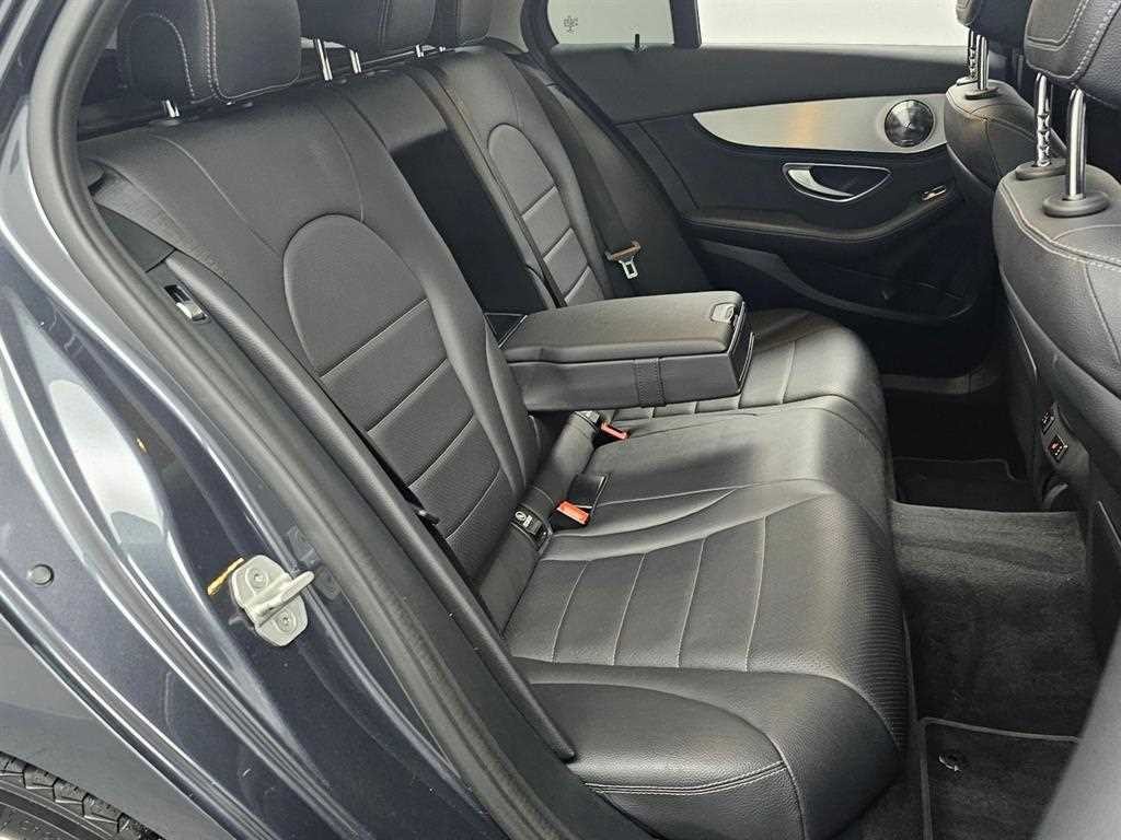 벤츠 C 클래스 C클래스 W205 C220 d 4MATIC 에스테이트 이미지 12