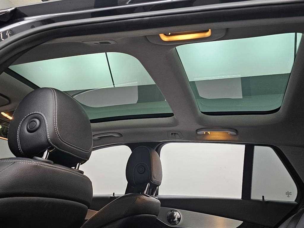 벤츠 C 클래스 C클래스 W205 C220 d 4MATIC 에스테이트 이미지 19