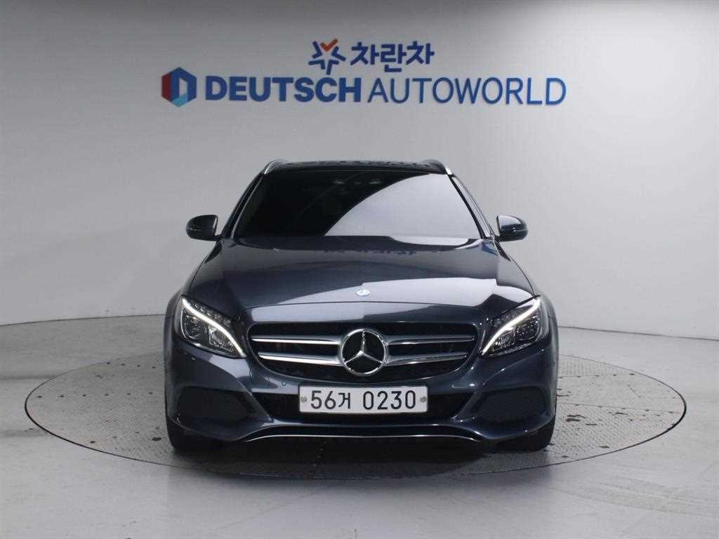 벤츠 C 클래스 C클래스 W205 C220 d 4MATIC 에스테이트 이미지 3