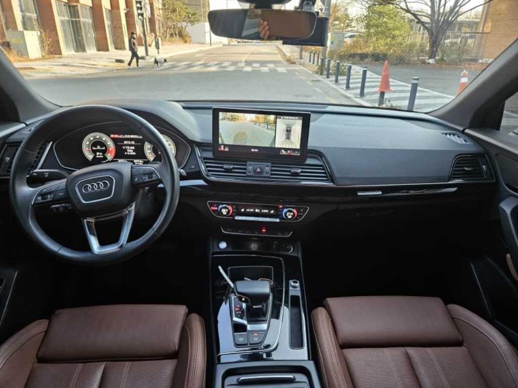 아우디 Q5 Q5 (FY) 45 TFSI 콰트로 프리미엄 이미지 11
