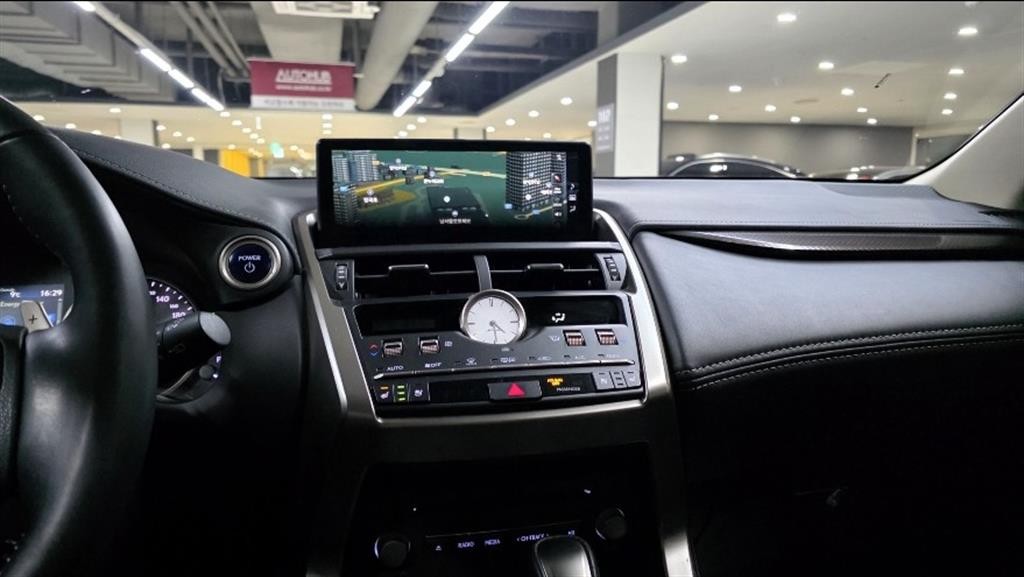 렉서스 NX NX 300h 슈프림 이미지 13