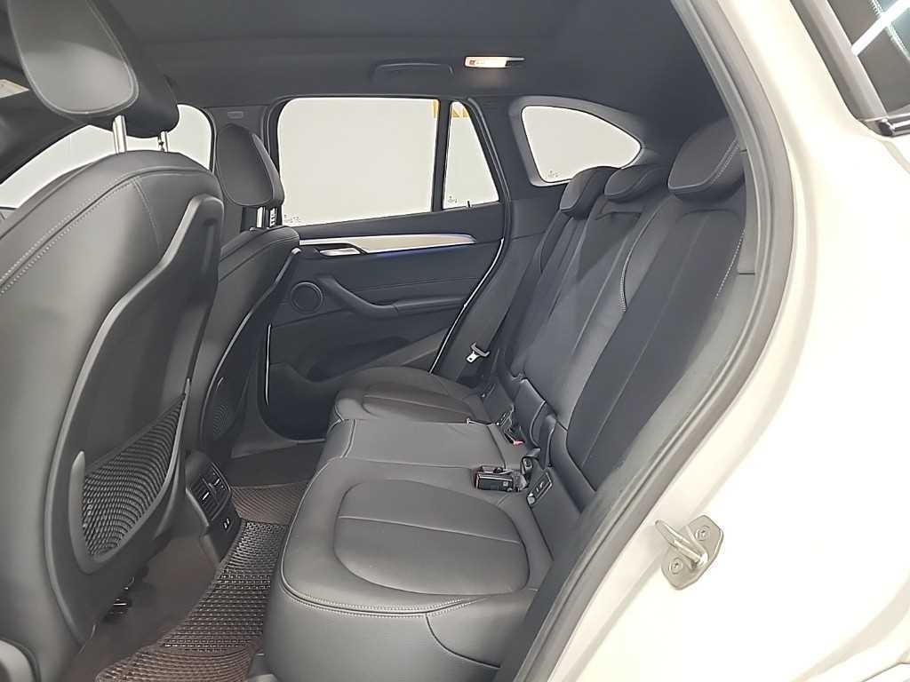BMW X1 X1 (F48) xDrive 20i M 스포츠 이미지 12