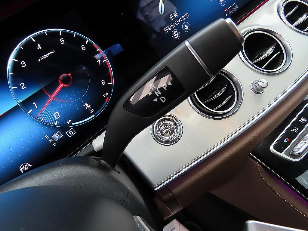 벤츠 E 클래스 E-클래스 W213 E250 아방가르드 이미지 10