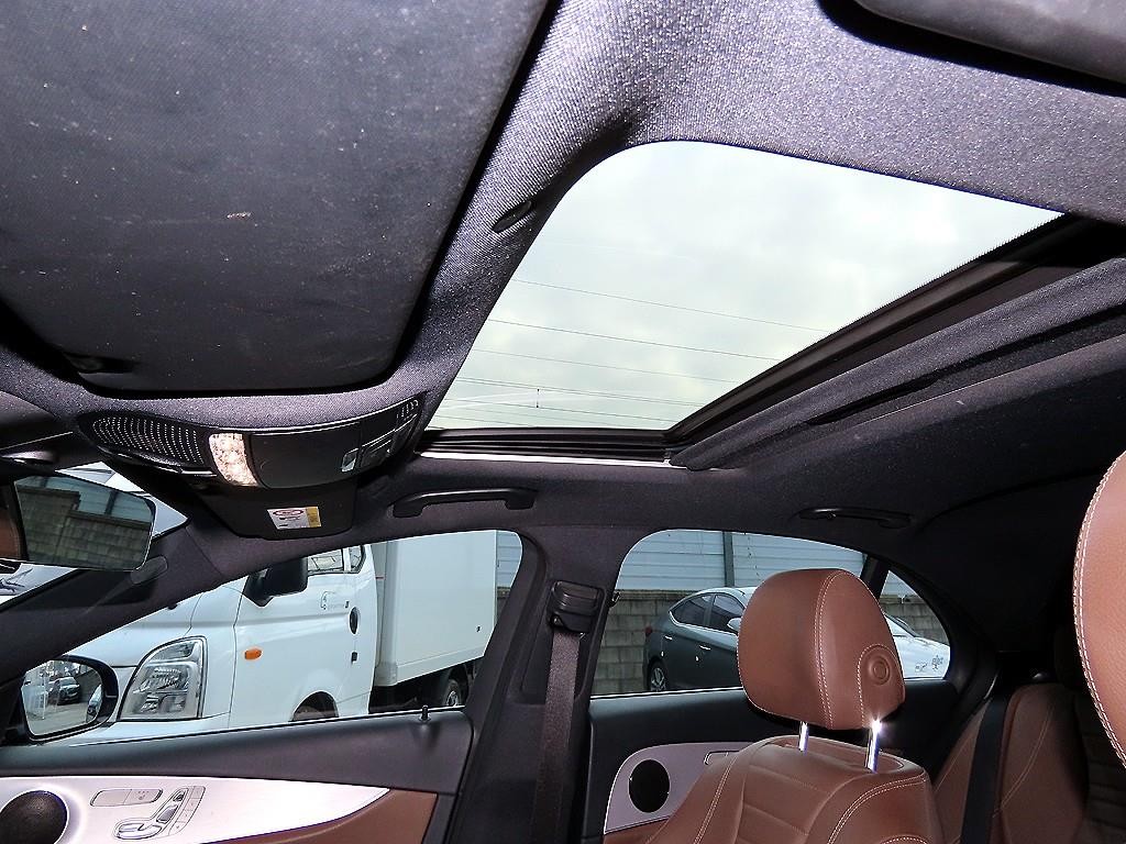 벤츠 E 클래스 E-클래스 W213 E250 아방가르드 이미지 17