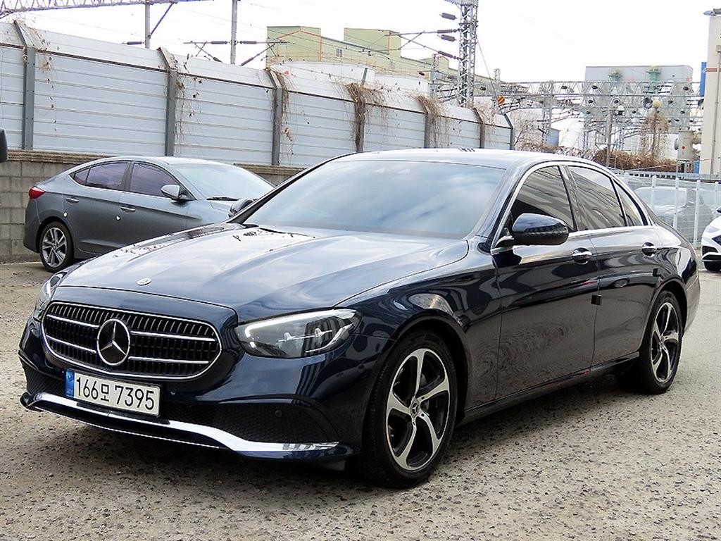 벤츠 E 클래스 E-클래스 W213 E250 아방가르드 이미지 2