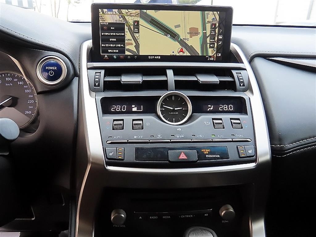 렉서스 NX NX 300h 슈프림 이미지 13