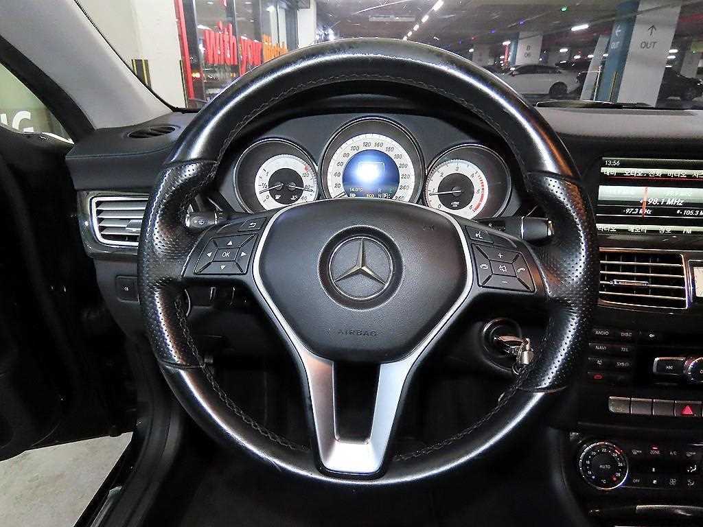 벤츠 CLS 클래스 CLS클래스 W218 CLS 250 CDI 이미지 8