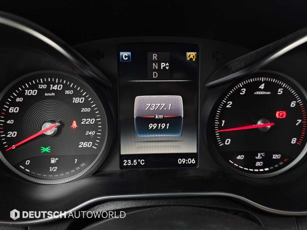 벤츠 C 클래스 C클래스 W205 C200 쿠페 이미지 8