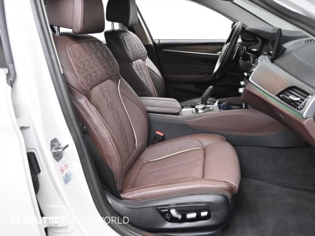 BMW 5시리즈 5시리즈 (G30) 530i 럭셔리 이미지 10