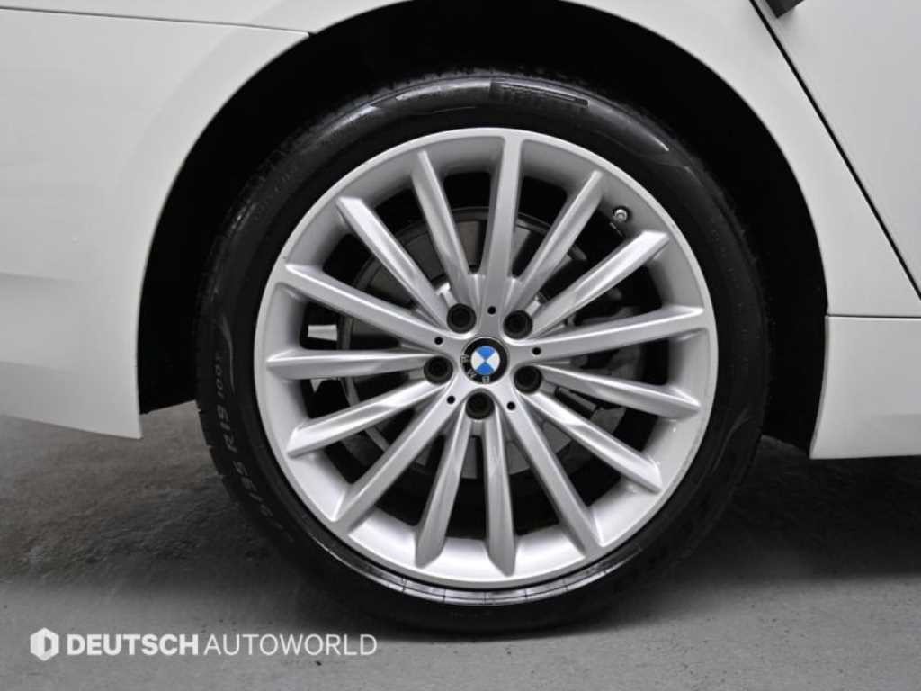 BMW 5시리즈 5시리즈 (G30) 530i 럭셔리 이미지 5
