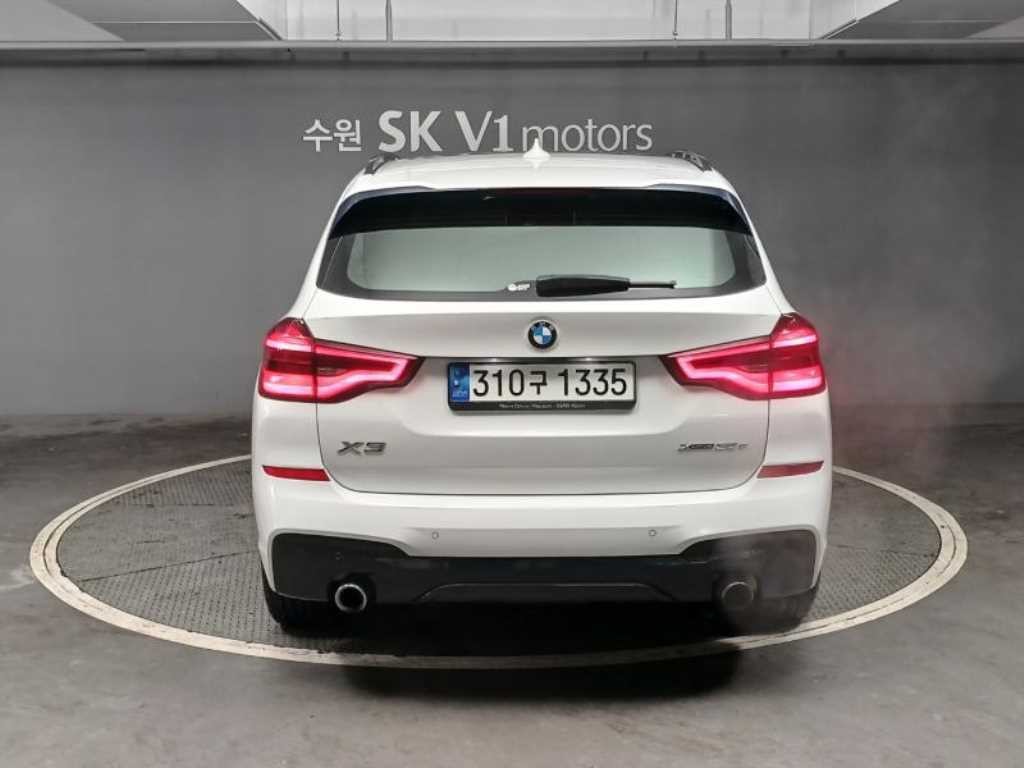 BMW X3 X3 (G01) xDrive 30e M 스포츠 기본형 이미지 2
