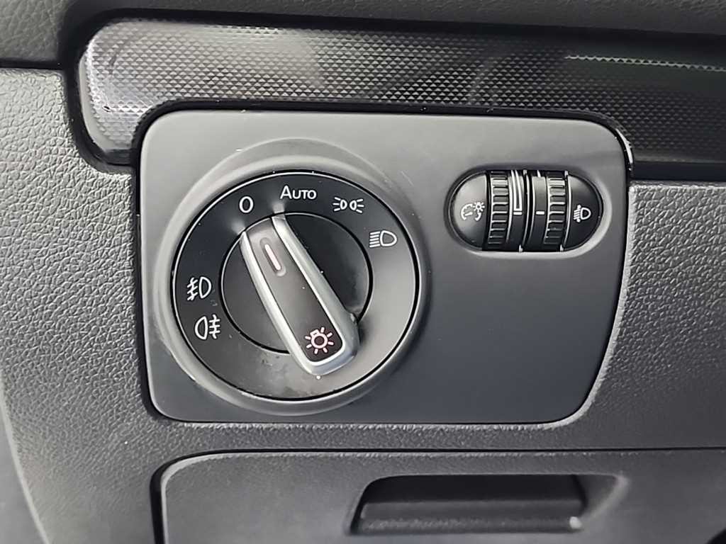폭스바겐 골프 골프 6세대 2.0 TDI 이미지 17