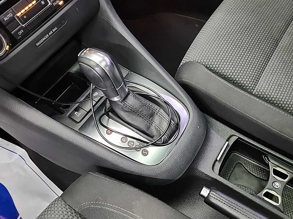폭스바겐 골프 골프 6세대 2.0 TDI 이미지 8