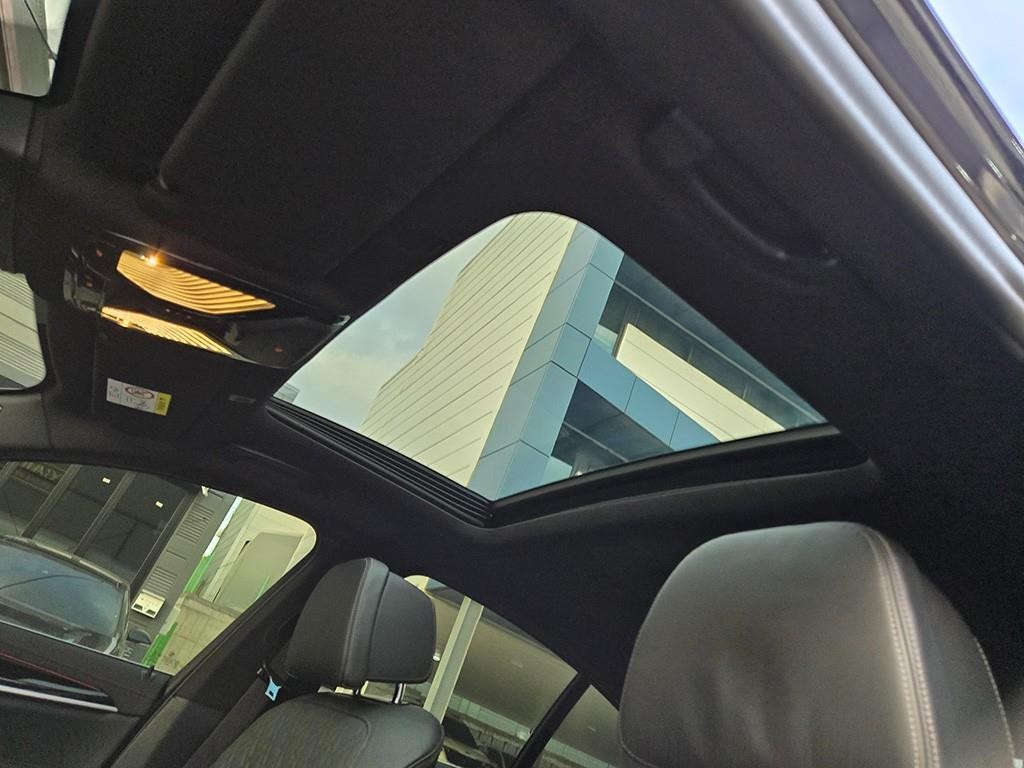 BMW 5시리즈 5시리즈 (G30) 523d M 스포츠 이미지 15
