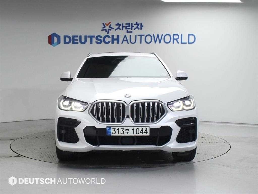 BMW X6 X6 (G06) xDrive 30d M 스포츠 이미지 3