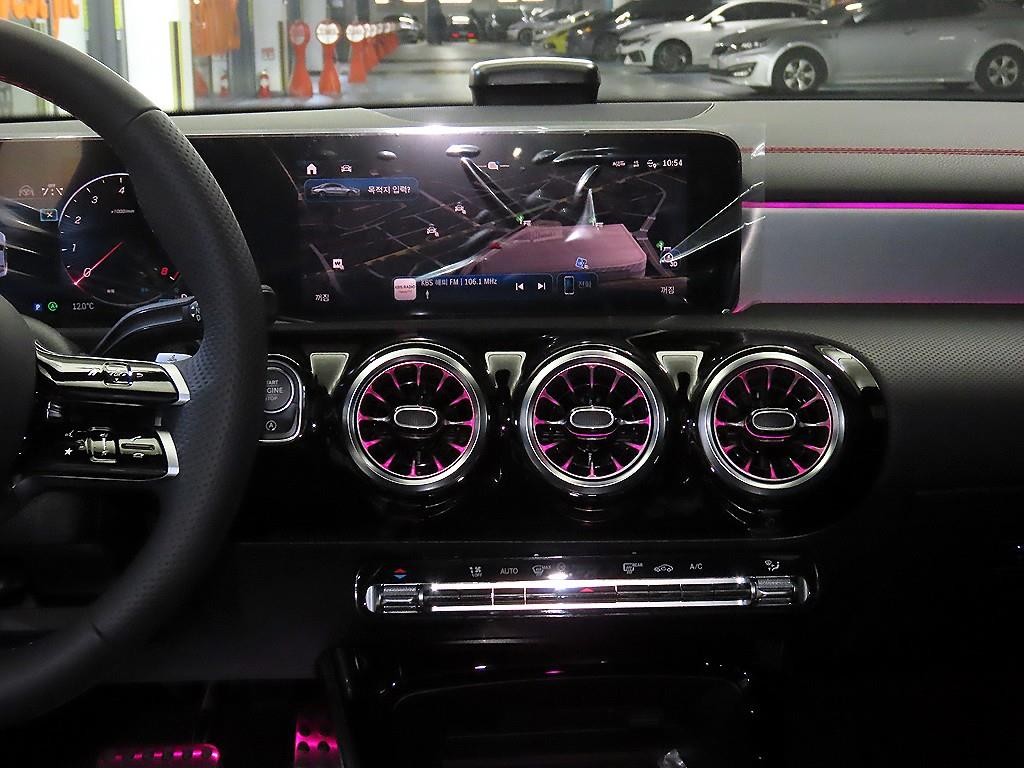 벤츠 CLA 클래스 CLA클래스 C118 CLA 250 4MATIC AMG 라인 이미지 11