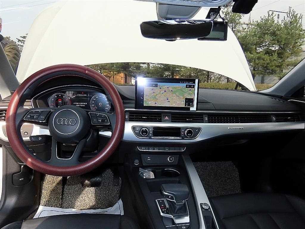 아우디 A5 A5 (F5) 40 TFSI 콰트로 스포트백 이미지 7