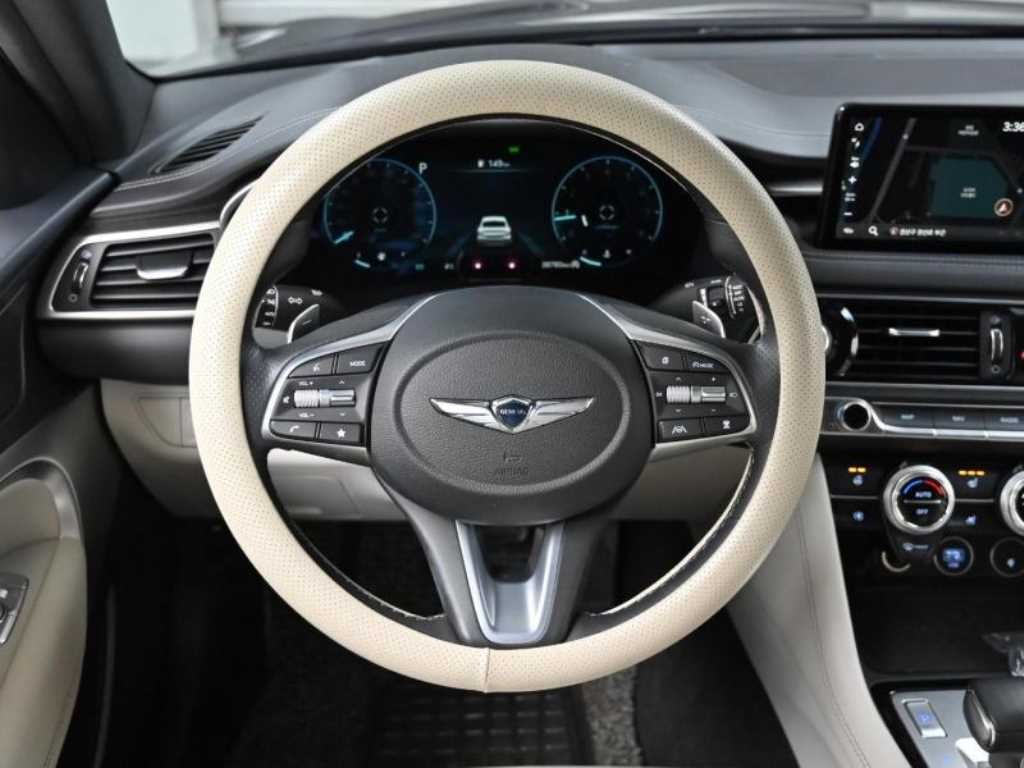 제네시스 G70 더 뉴 G70 가솔린 2.0T 2WD 이미지 13