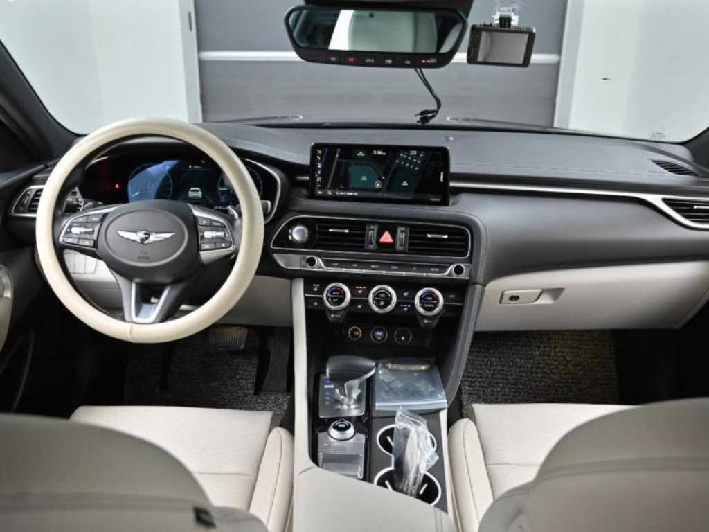 제네시스 G70 더 뉴 G70 가솔린 2.0T 2WD 이미지 7