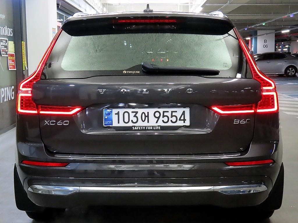 볼보 XC60 XC60(2세대) B6 AWD 얼티메이트 브라이트 이미지 5