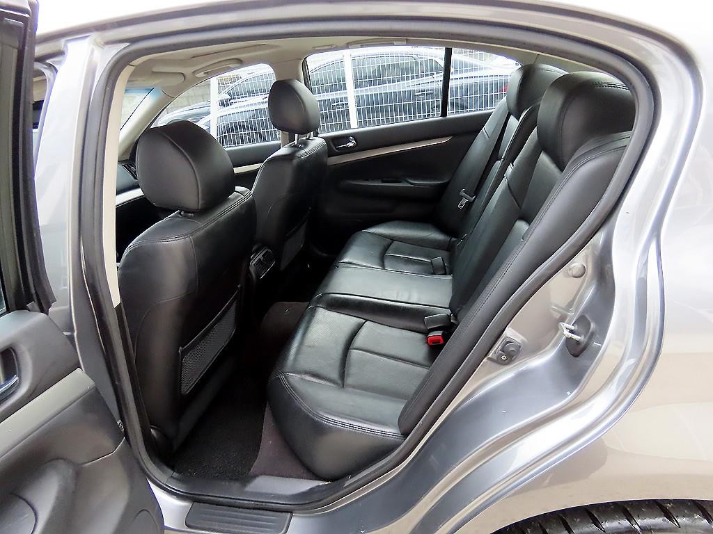 인피니티 G G37 세단 S 이미지 6