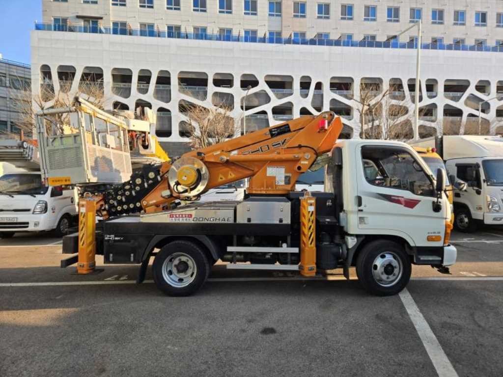 중대형화물 고소 고소작업차 2.5톤이하 이미지 4