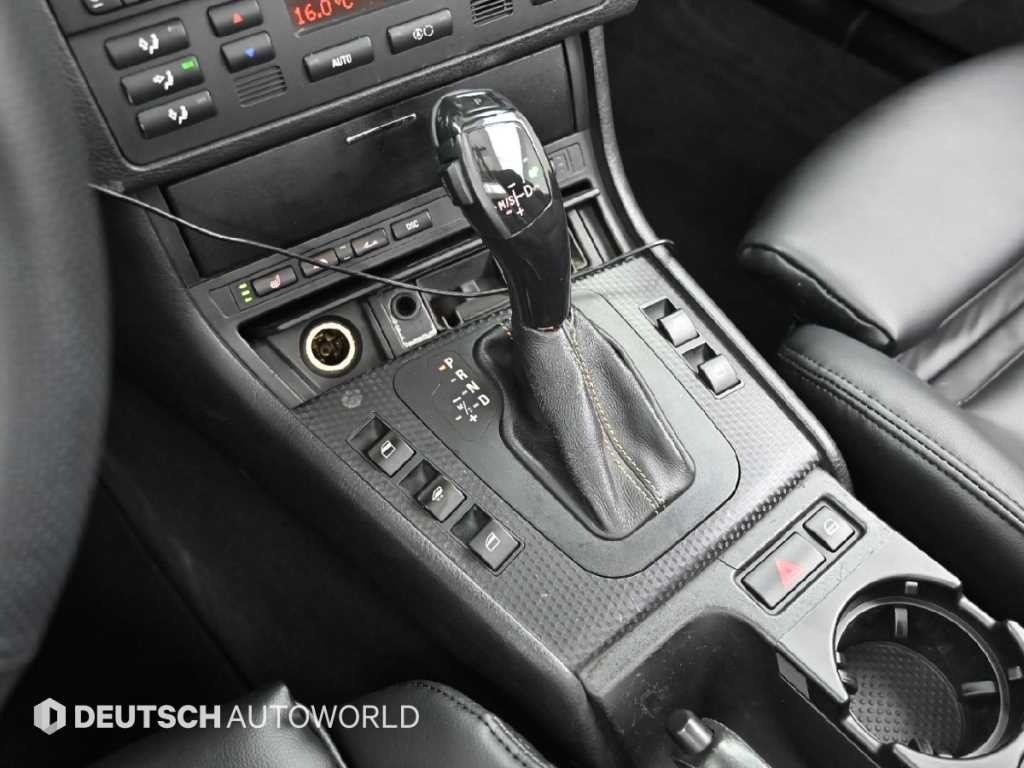 BMW 3시리즈 330CI 컨버터블 이미지 9