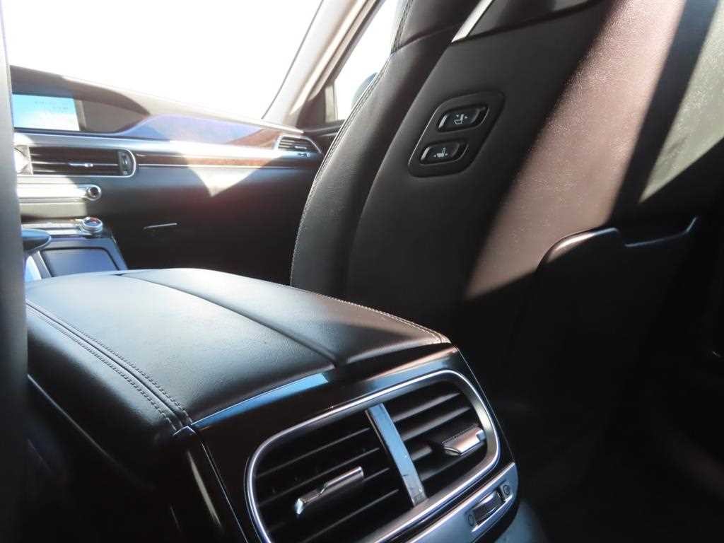 제네시스 G90 3.8 GDI AWD 럭셔리 이미지 10