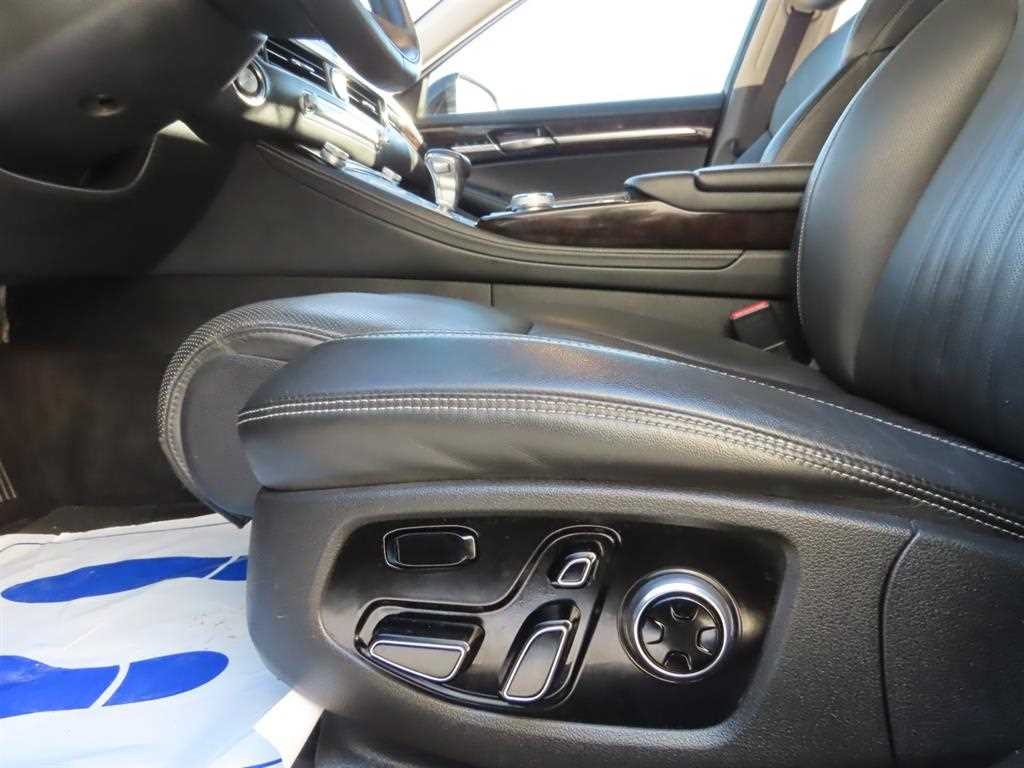 제네시스 G90 3.8 GDI AWD 럭셔리 이미지 14