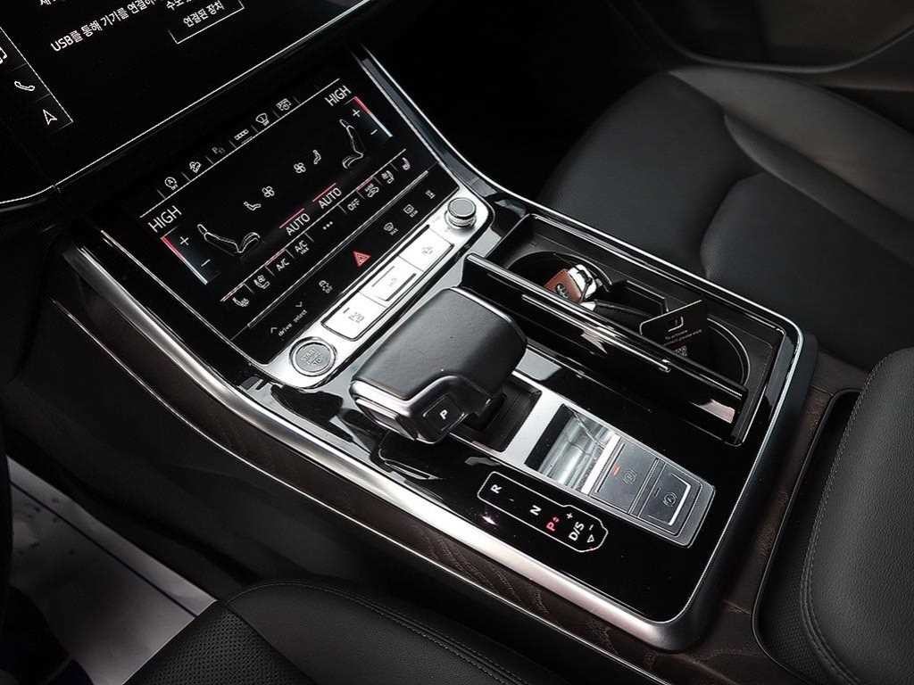 아우디 Q7 Q7 (4M) 45 TDI 콰트로 프리미엄 이미지 13