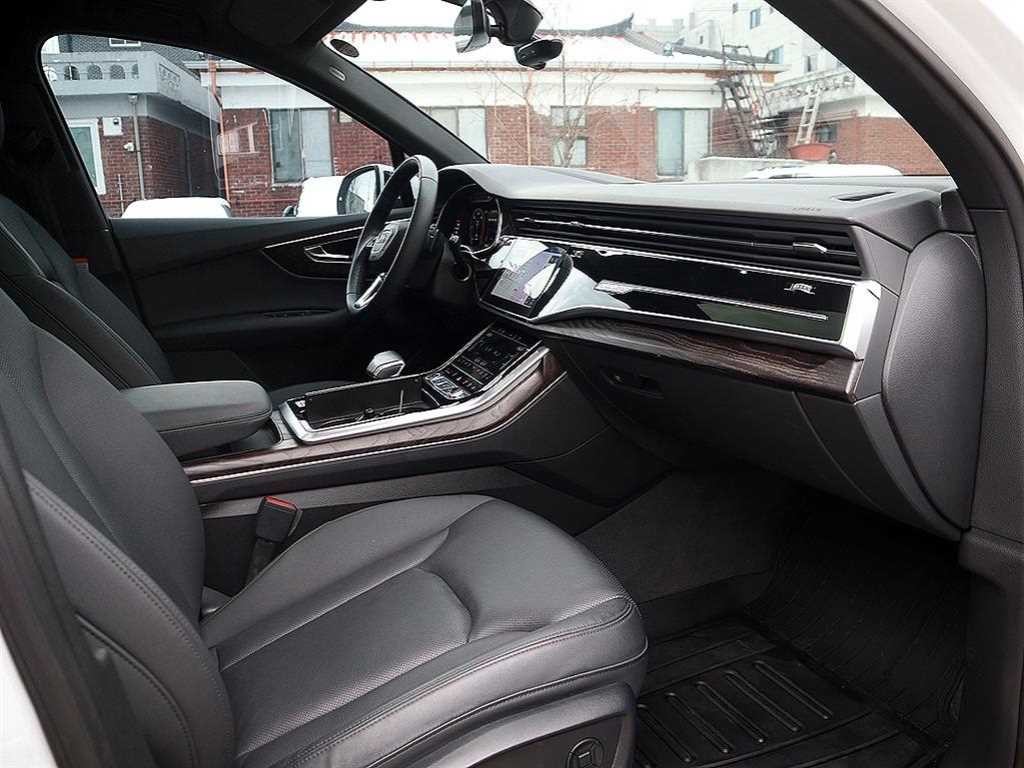 아우디 Q7 Q7 (4M) 45 TDI 콰트로 프리미엄 이미지 14