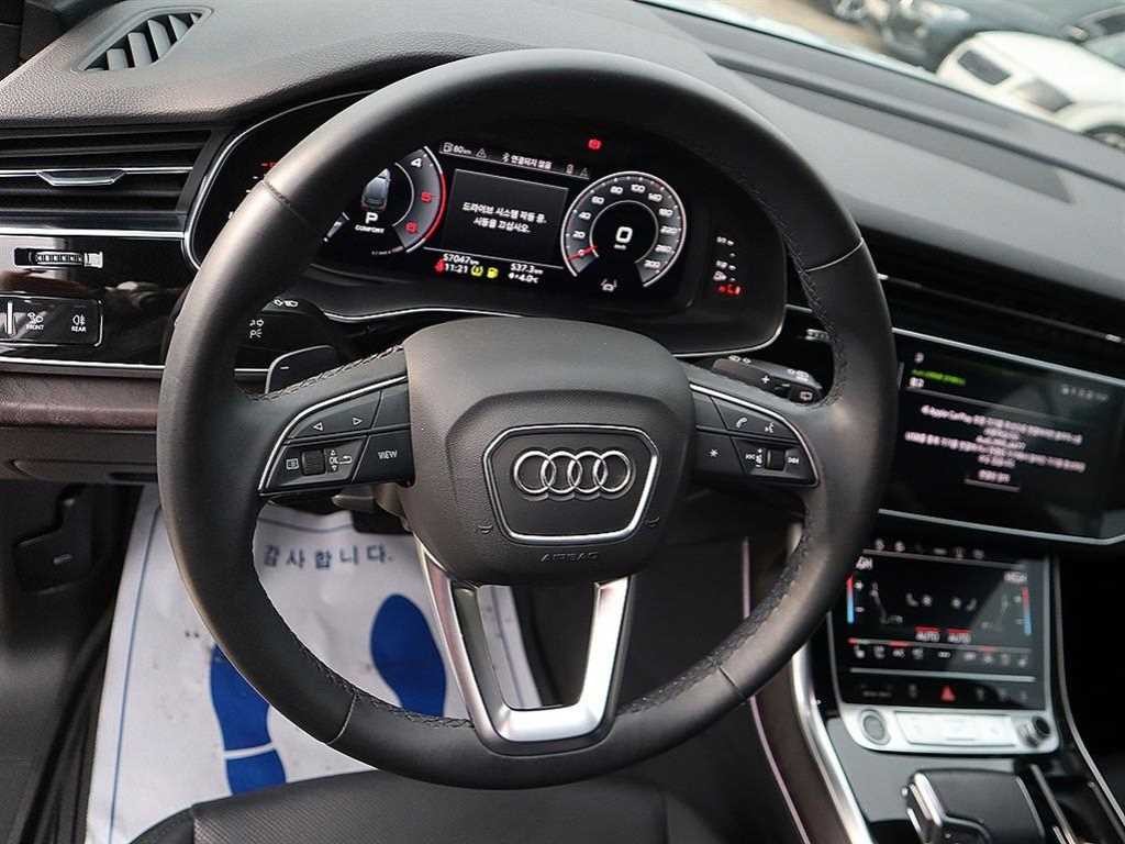 아우디 Q7 Q7 (4M) 45 TDI 콰트로 프리미엄 이미지 9