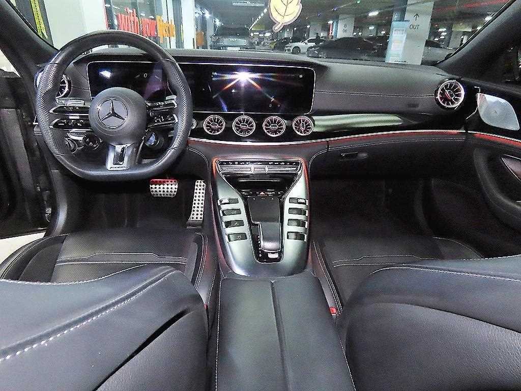 벤츠 AMG GT 4도어 43 4MATIC+ 이미지 10