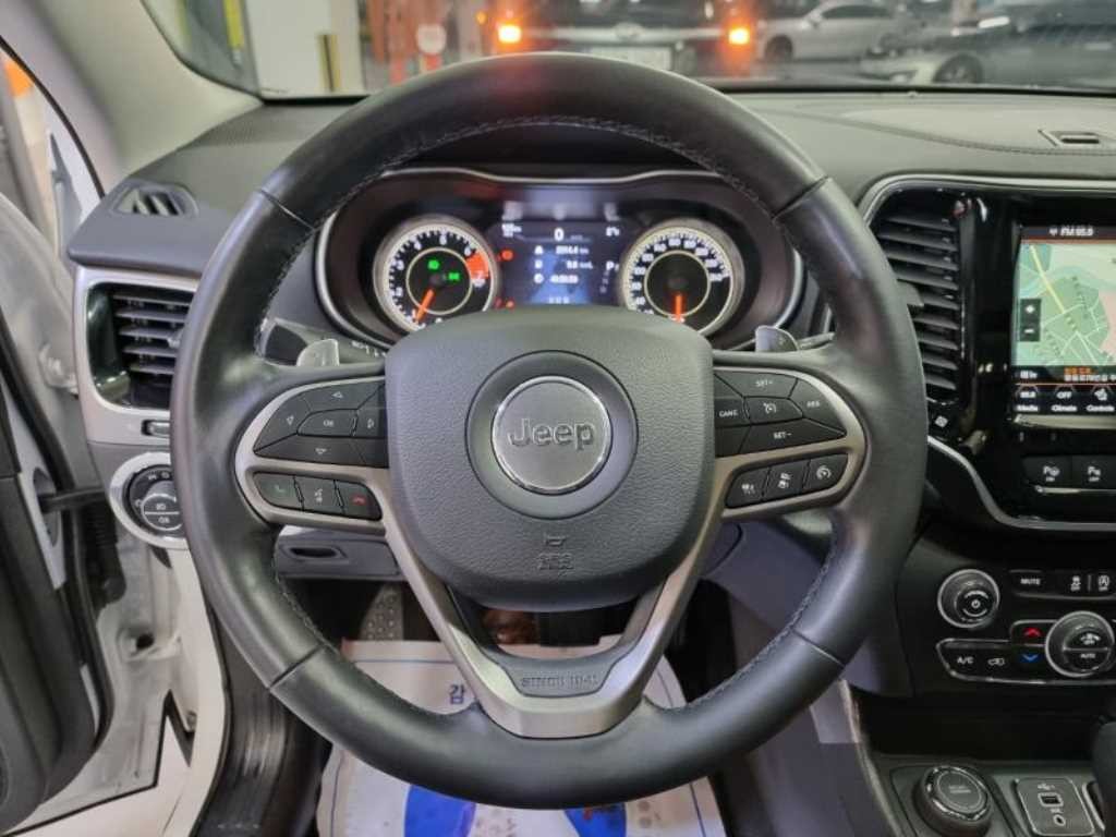 지프 체로키 체로키(KL) 2.4 리미티드 AWD 이미지 10