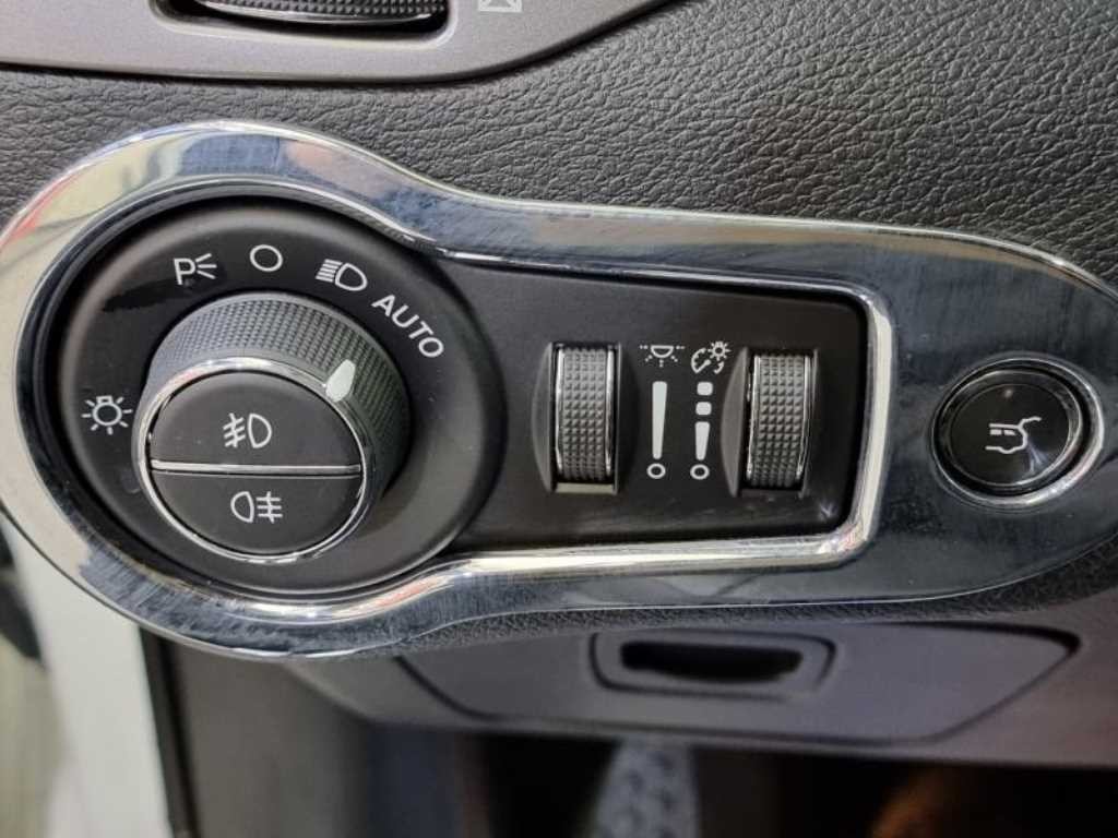 지프 체로키 체로키(KL) 2.4 리미티드 AWD 이미지 15