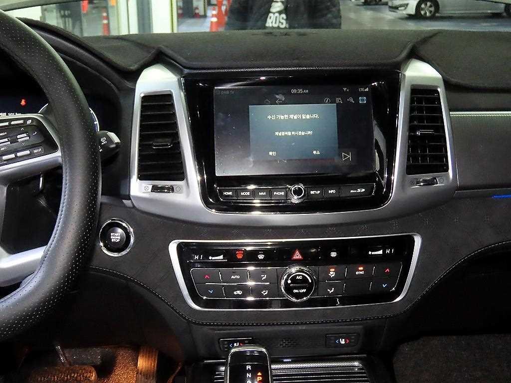 KG모빌리티(쌍용) 렉스턴 올 뉴 렉스턴 (Y450) 디젤 2.2 4WD 더 블랙 이미지 11
