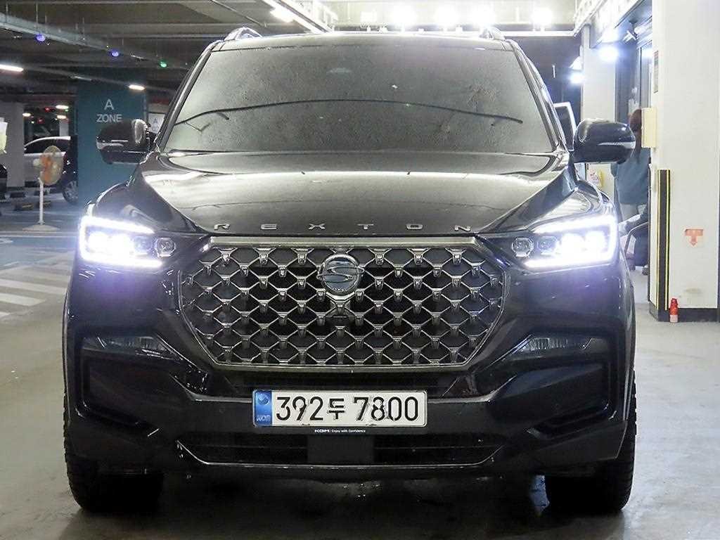 KG모빌리티(쌍용) 렉스턴 올 뉴 렉스턴 (Y450) 디젤 2.2 4WD 더 블랙 이미지 2