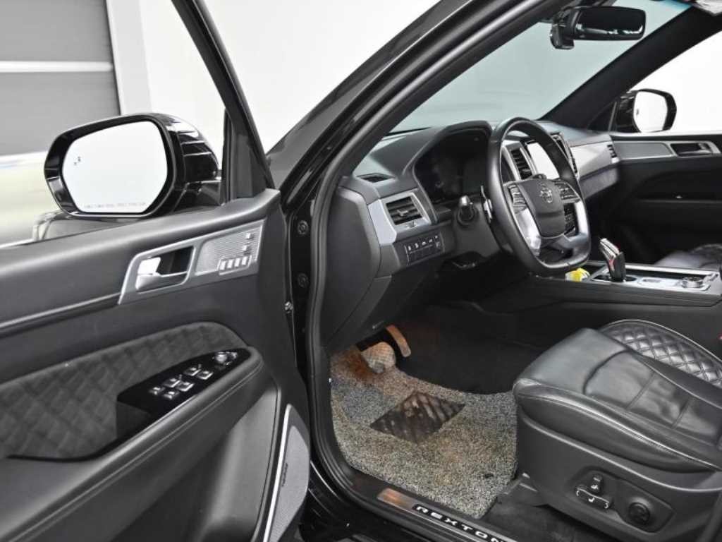 KG모빌리티(쌍용) 렉스턴 올 뉴 렉스턴 (Y450) 디젤 2.2 4WD 더 블랙 이미지 11