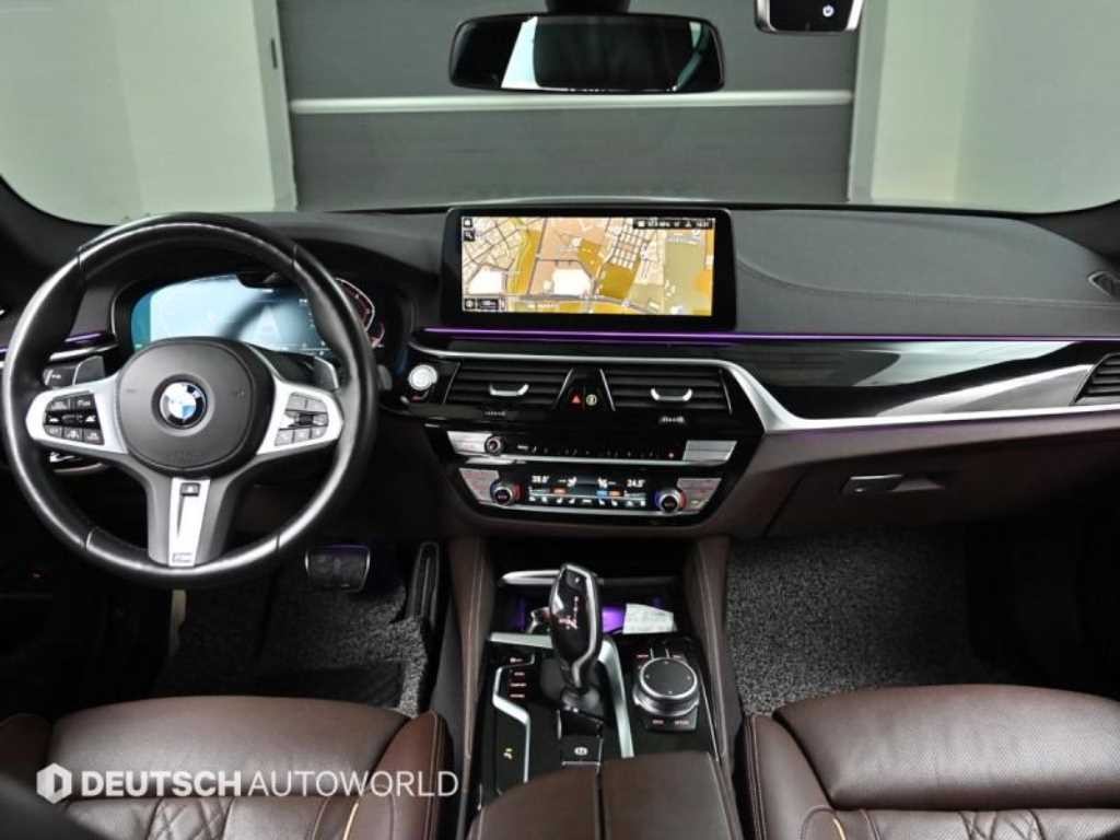 BMW 5시리즈 5시리즈 (G30) 530i M 스포츠 이미지 7